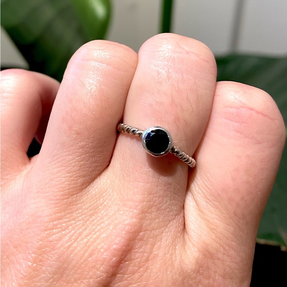 Silver & black stone stacking ring - Picture 4 of 5